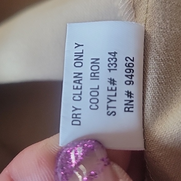 Elegantissimo Firenze Women's Beige Front Zipper Down Skirt, Size: P - Picture 9 of 9